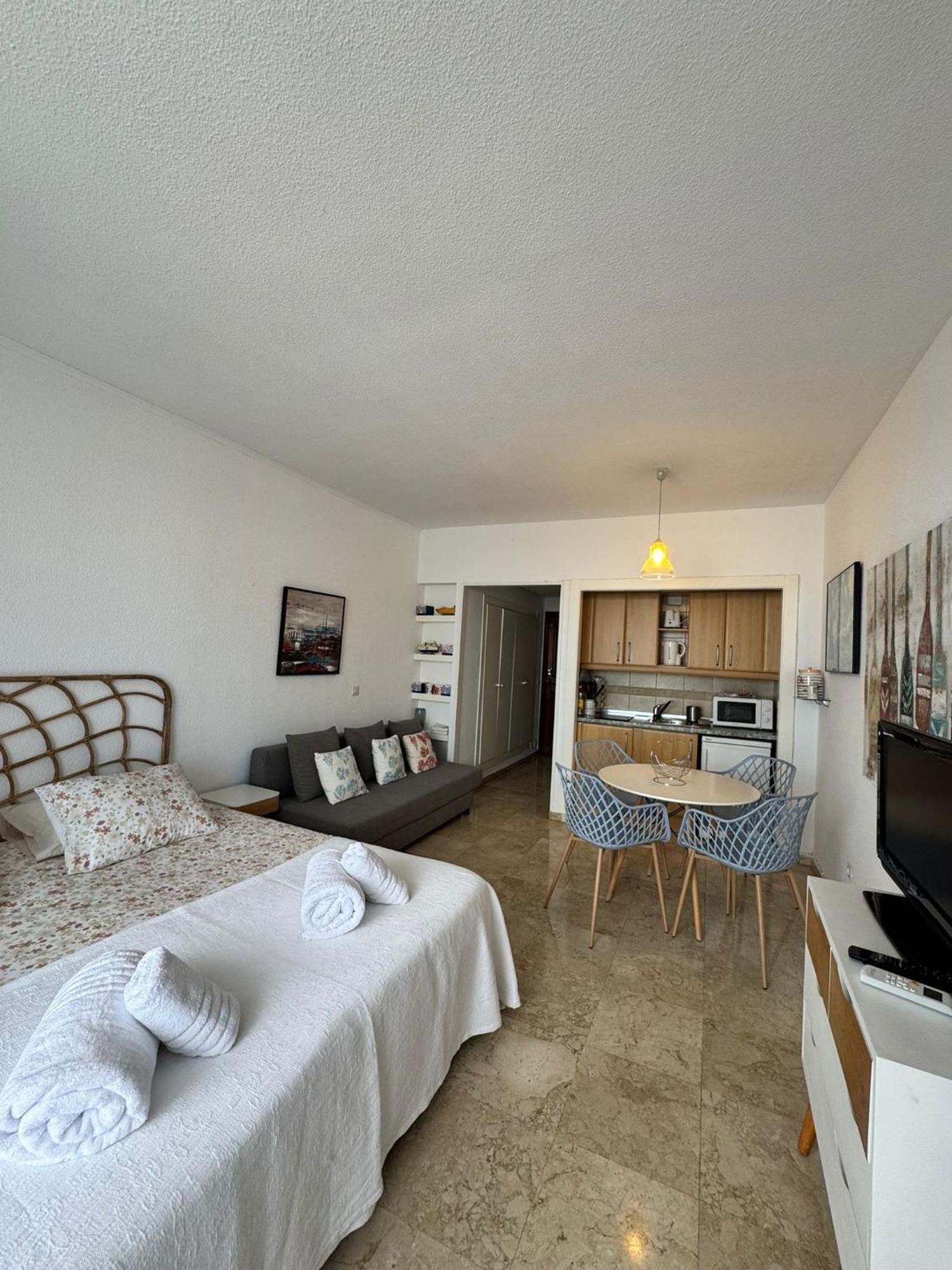 Apartamentos Castillo de Santa Clara Torremolinos Habitación foto